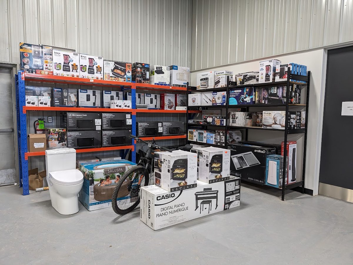 pennerauctions's tweet photo. Large Unreserved Equipment Auction April 10
Steinbach, MB
Includes Farm Retirement, Asset Re-Alignment &amp; Reduction.
Large Farm Retirement Auction For Dueck Farms Estate--Oak Bluff, Manitoba
James Steiner Retirement Auction--Stratton, Ontario
George Unger Farm Retirement Auction https://t.co/Mb00HBdYhN