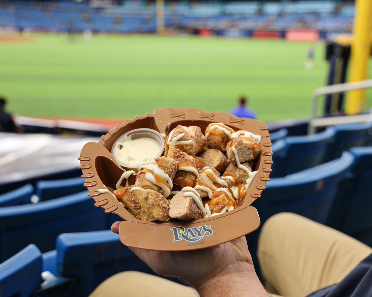 Don't sleep on these sweet pretzel bites! This major catch is getting rave reviews, score yours from the Twisted stand at the Budweiser Porch!