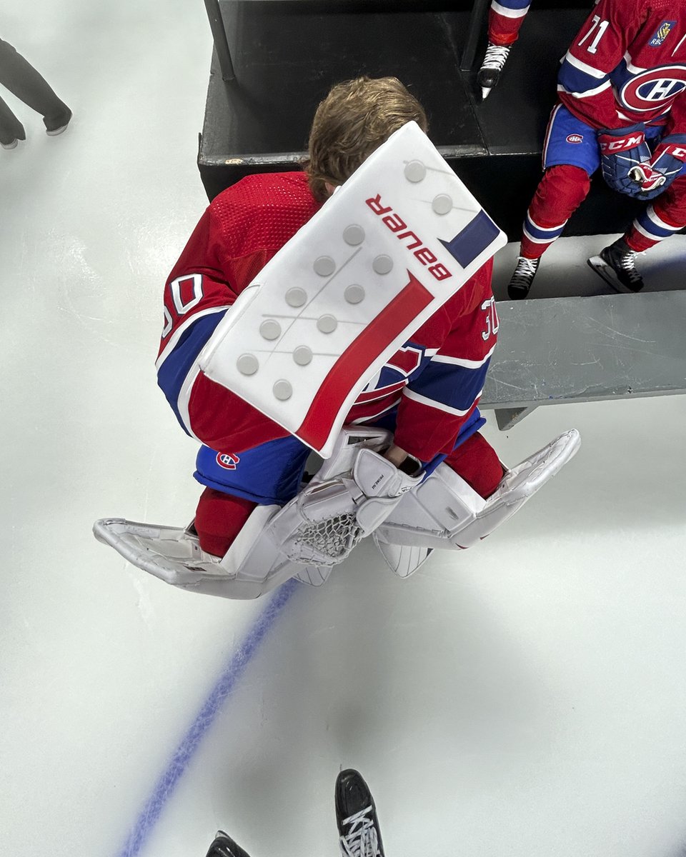 CanadiensMTL's tweet photo. La vie telle que vue par Slaf 🤳

How's the weather up there, Juraj?

#GoHabsGo https://t.co/IUDtIhm9jX