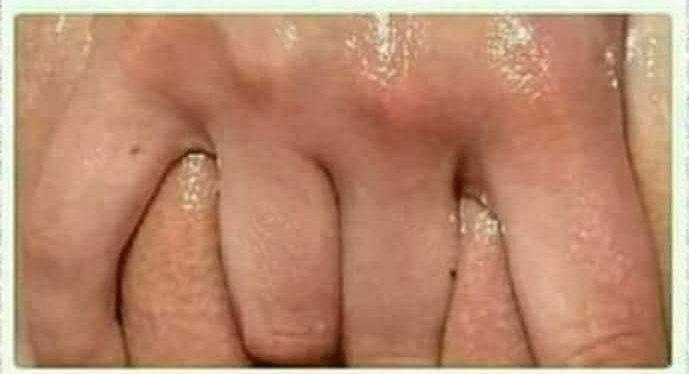 drapatygal's tweet photo. Que lindo y romántico cuando me tomas de la mano 😏🥰 https://t.co/mIO2yjSDYx