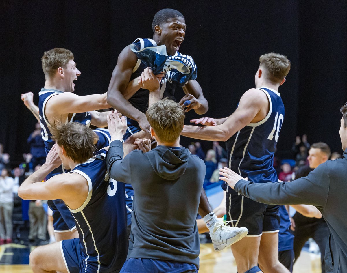 Happy Division III Week 🎉

We are thrilled to celebrate the impact of Division III athletics and of the more than 200,000 student-athletes on campuses and surrounding communities during this week.

#WhyD3 | #D3Week