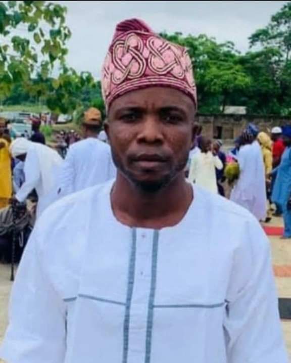 Ekwulu's tweet image. Kindly Retweet 🙏🙏
MISSING PERSON: 
BAKARE SULAIMON OLAMIDE
 LAST SEEN: 28/03/2024 
FROM LAGOS TO IJEBU ODE. 
Please retweet  till someone with useful information about him sees it. 
If found kindly contact the nearest police.Thank you.

#ogunupdate