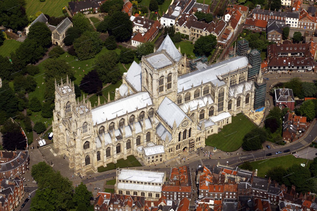 localBuddygo's tweet photo. Top 10 cathedrals to add to your bucket list! 

#10

York Minster, York, UK

Discover the medieval splendor in the UK! With Local Buddy, explore its towering spires and delve into the world's largest collection of medieval stained glass. ⛪️ #York #LocalBuddy #UK #vacation #travel https://t.co/T3ilSD11iG