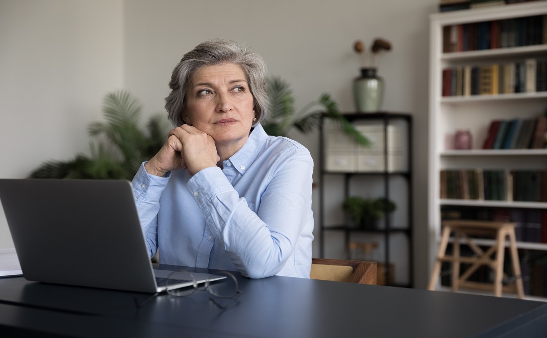 Are you over 50 and out of work, or thinking about finding a new role more suited to your lifestyle? #Jobhelp has tips and advice to help you know your options and find a job here ow.ly/MwSv50NNJ7v #OlderWorkers