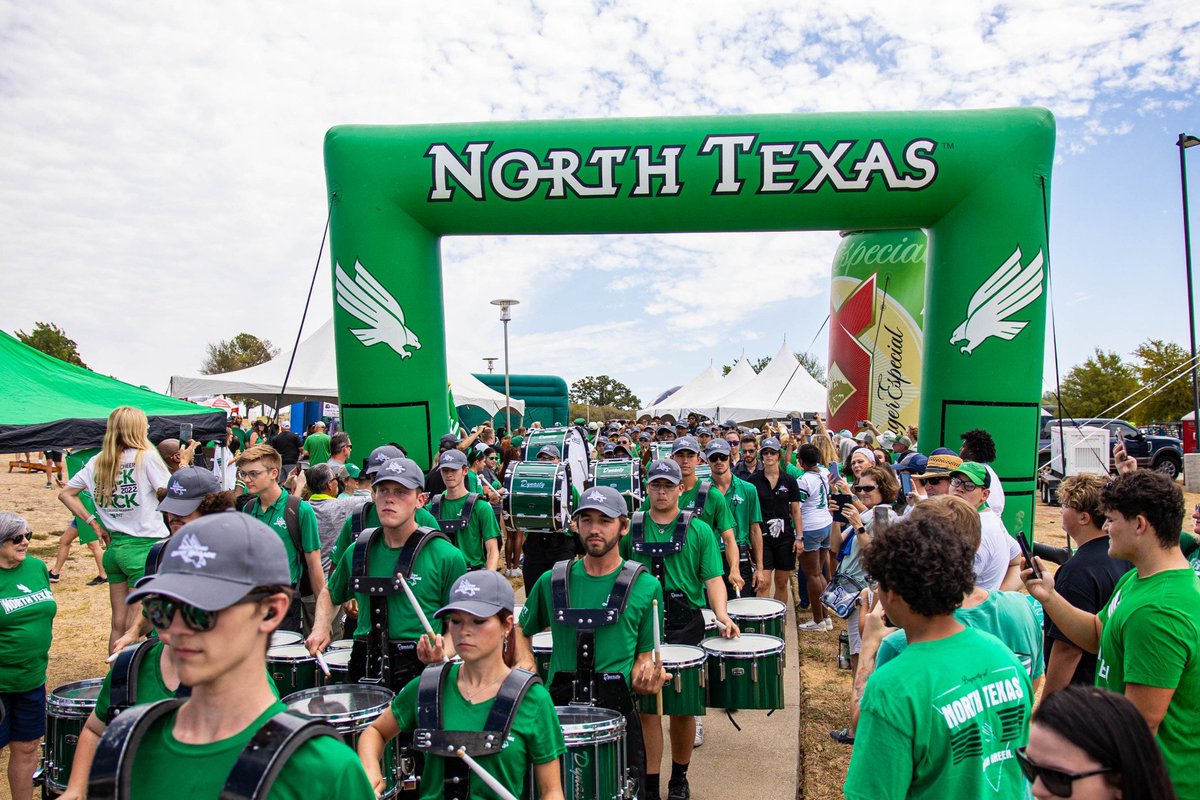 MeanGreenSports tweet picture