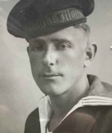 We hope you all had a joyous Easter! 79 years ago #OTD - Easter Day, 1 April 1945 - Dutch sailor, Roelf Vlietstra, got the best gift after two years as a forced-labourer in Germany - he was liberated by U.S. forces and returned home. SHARE YOUR STORY at theirfinesthour.org