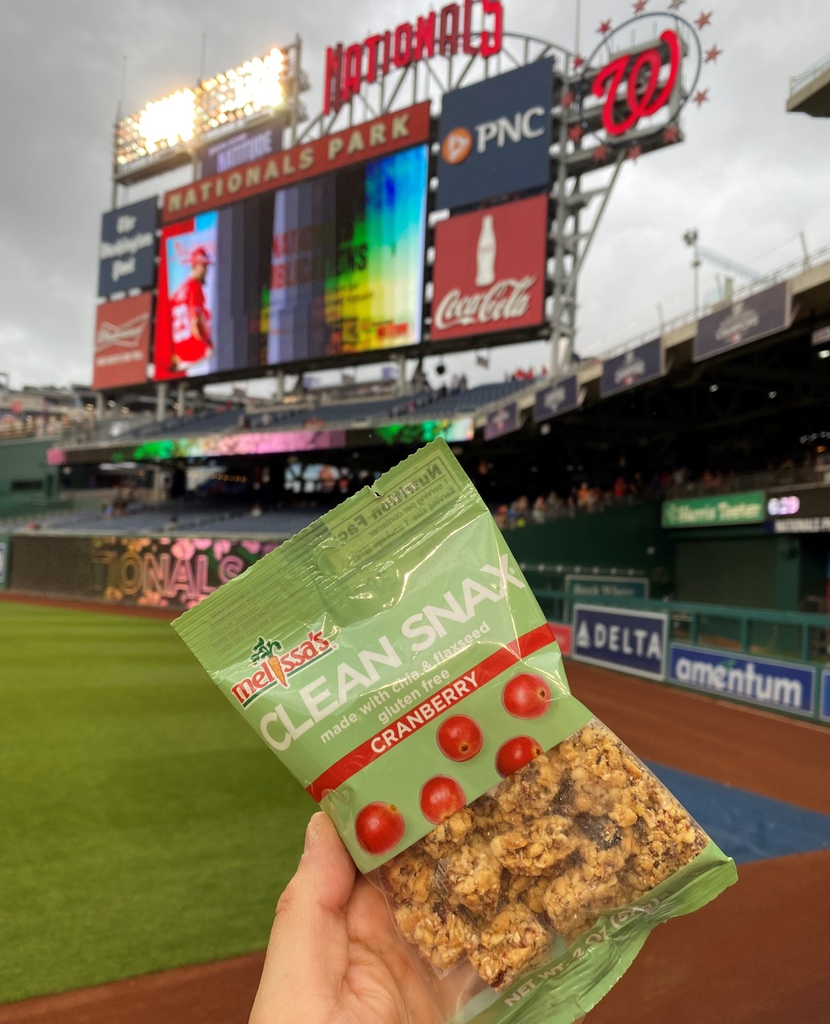 We're baaaaccckkkkk!! 🤩🥳

🏟️ @NationalsPark
⚾️ @Nationals vs @Pirates

Looking for #CleanSnax at #NationalsPark? Visit Melissa's Field of Greens at Section 136 or the Arepa Zone in Section 148!

#NATITUDE #MelissasProduce #StadiumFood #HelathyOptions #OpeningDay