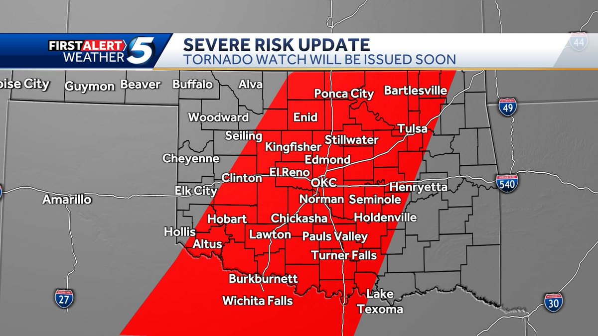 Oklahoma: a TORNADO WATCH will be issued soon for all in red. Supercell storms with very large hail and tornadoes are expected today.