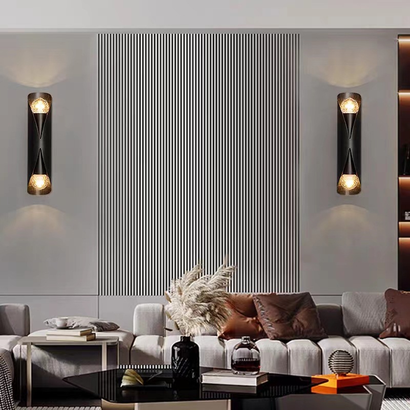 TheChicShowroom's tweet photo. Sconces come in various styles, from traditional to modern, making them versatile additions to any interior design scheme.
LIGHT LUXURY LIVING ROOM WALL LAMP
#lightingdesigners #lightingdecor #decor #interiorstyle #designerlighting #interiordecor #lightingproject #ceilinglight https://t.co/blekgUUr1d
