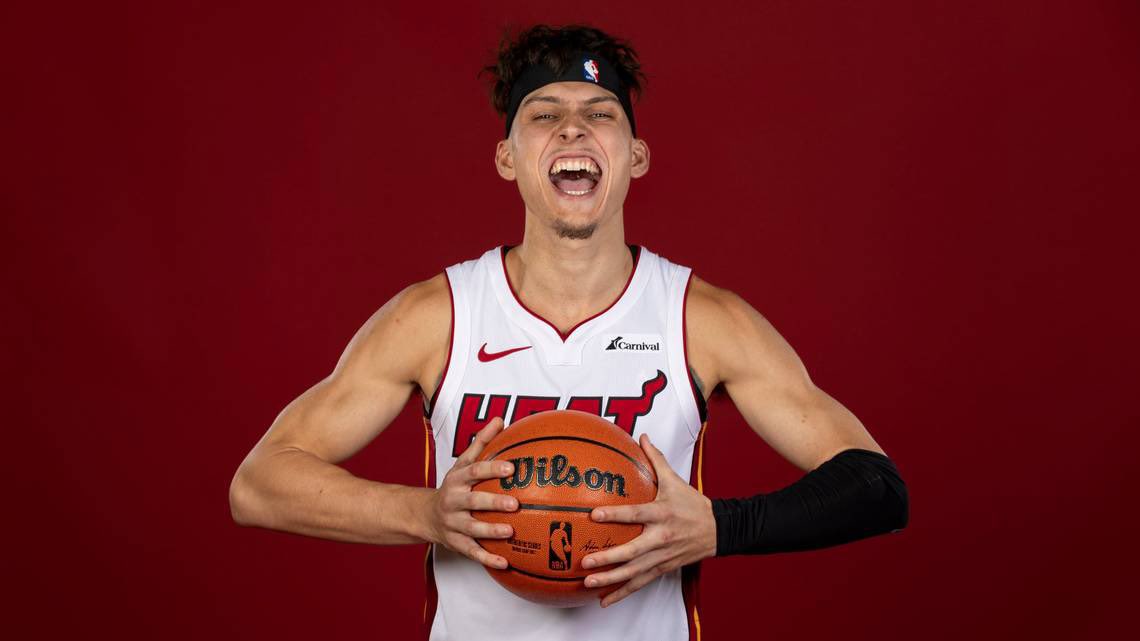 HEAT NATION! 

We’re partnering with Carnival Cruises to giveaway 2 NBA Playoff tickets to a lucky Heat fan! 

To enter, all you have to do is follow, retweet, and tag who you want to bring to the game! #HEATCulture