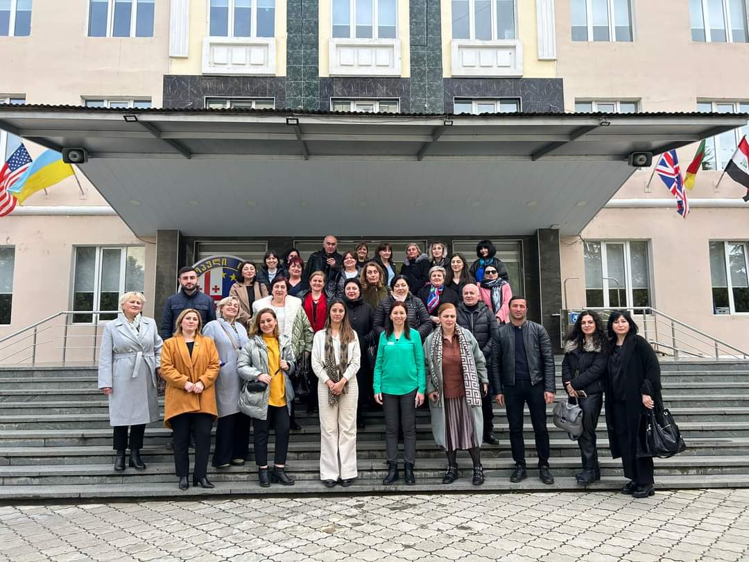 Facilitating the workshop Our Own Space: Say What You See-
See What You Say?, on gender representations on monuments &amp; public art in public space, in Tbilisi, Georgia.  

Association for Historical Dialogue and Research &amp; 
Georgian Association of History Educators.