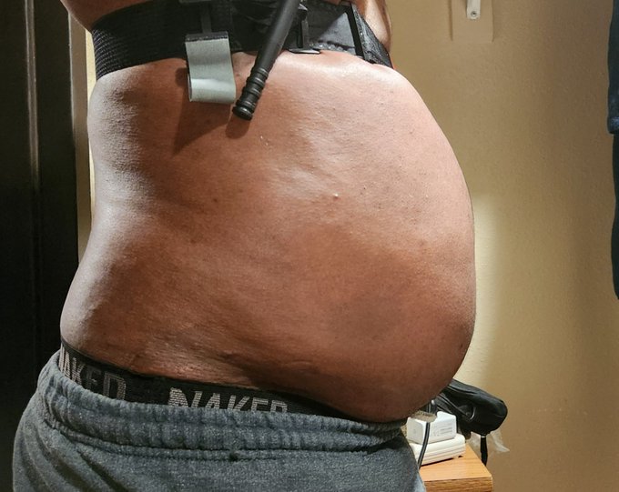 Some more with just the bottom belt off. I think this looks the best https://t.co/HM1Jfnx9sC