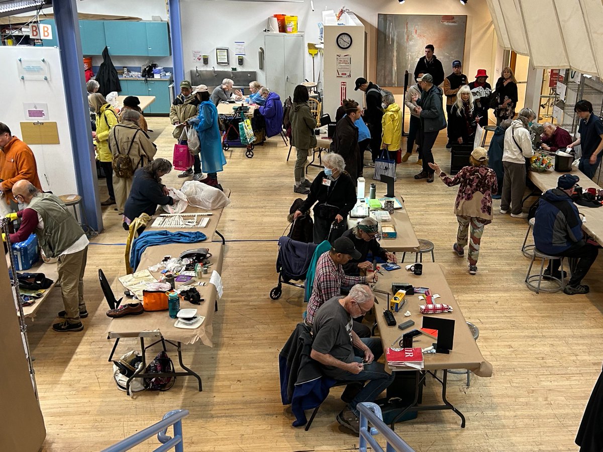 This was our first time hosting the Repair Cafe in our spacious studio, and we were grateful to see many community volunteers come out to repair, mend, and fix items for free! Repair Cafe is a free, roving, all-purpose repair shop for and by the community. 
#RepairCafe #ReUse