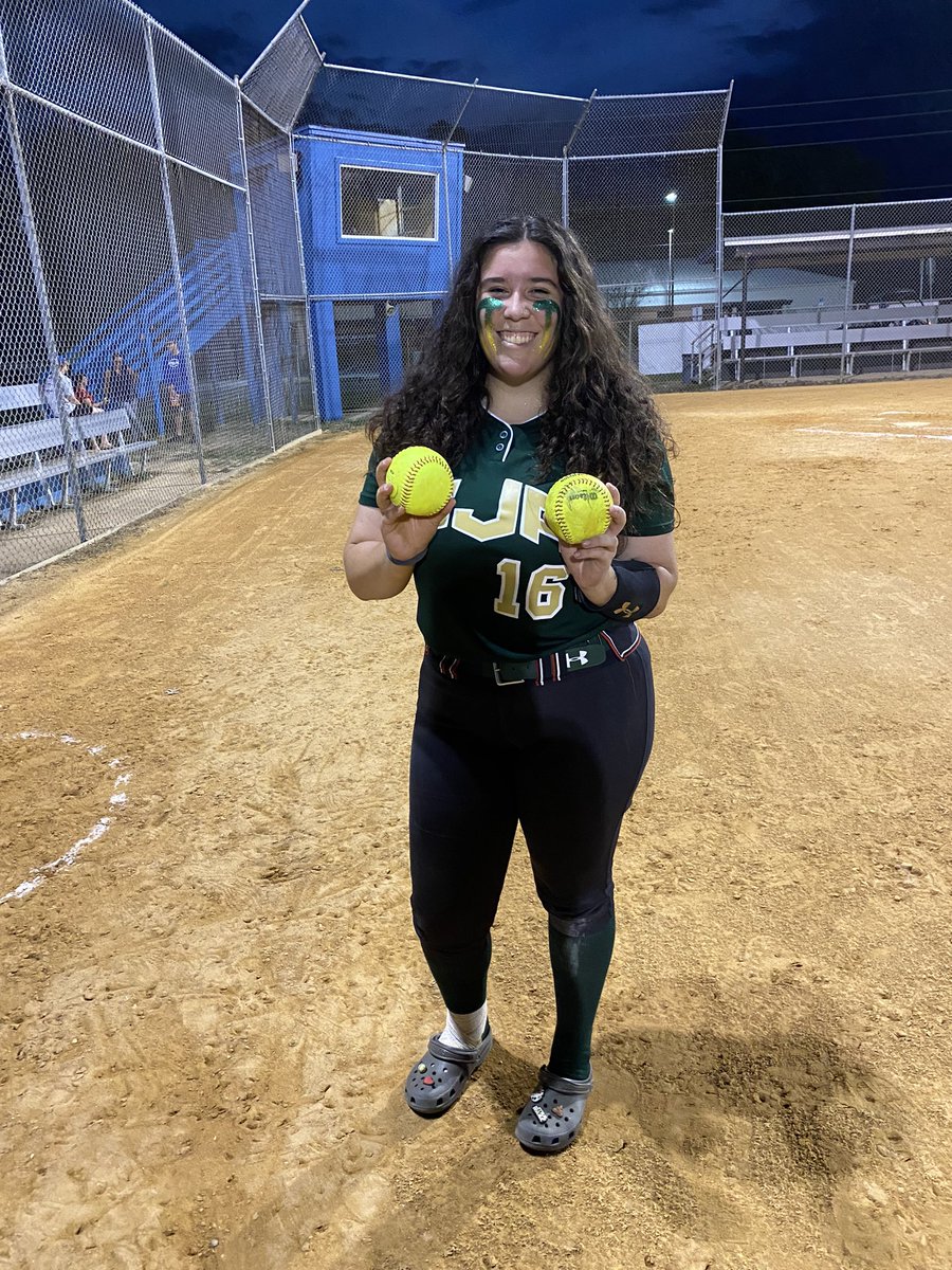 After being out 4 games with a right foot injury, I decided it was time to get back and help my team out. I pitched well enough for us to win and hit 2 bombs. No video 🥲.Glad to be back! <a href="/EFSCSoftball/">EFSC Softball</a> <a href="/CoachPetikS/">Shelby Petik</a> <a href="/Coach_Chuck32/">Charles Sardono</a>