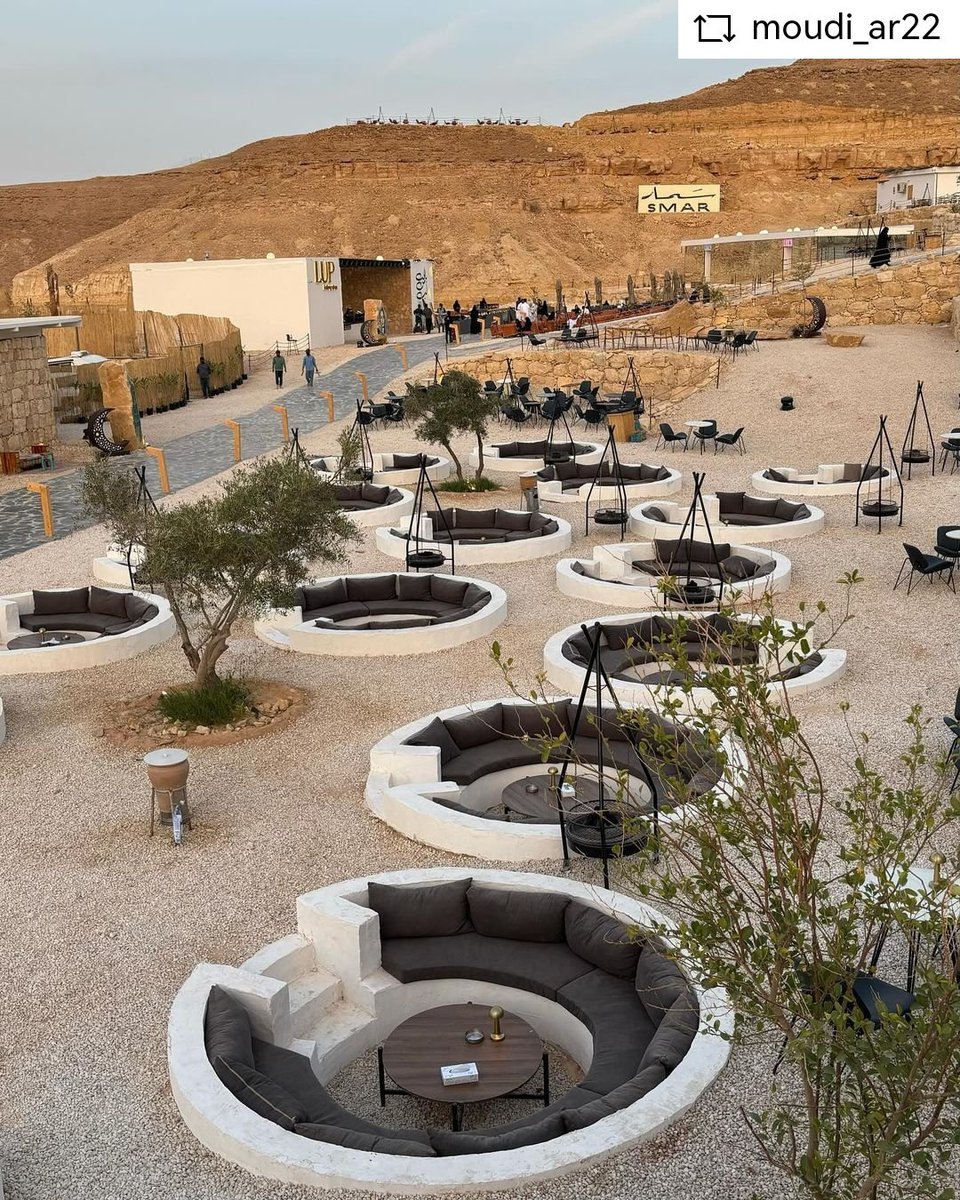 مطاعم الرياض tweet media