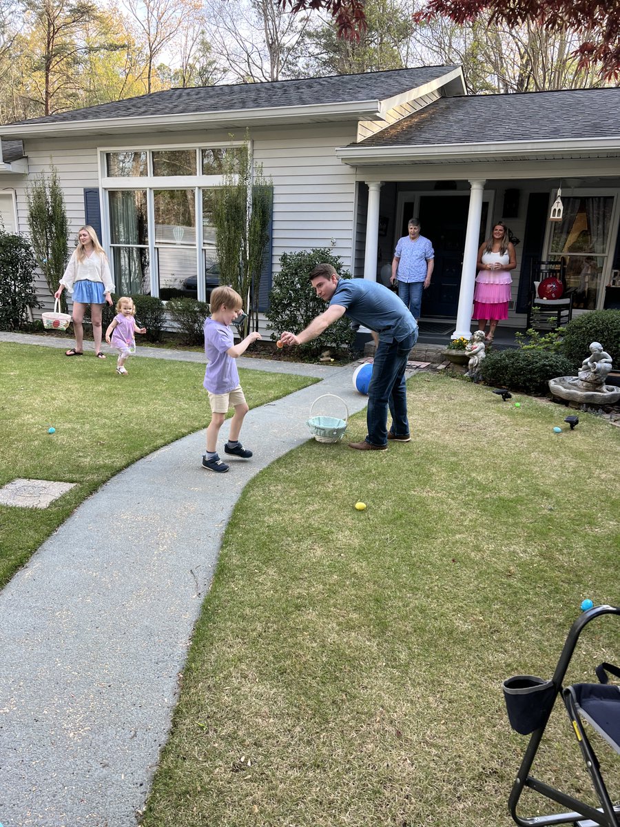 Wore my old Litecoin watch to Easter with the family yesterday ⌚️

Made by <a href="/coin_vigilante/">Coin Vigilante</a> in 2021
<a href="/MrVigilanteBTC/">Carlos Estrada</a> 

<a href="/litecoin/">Litecoin</a> <a href="/LTCFoundation/">Litecoin Foundation ⚡️</a>