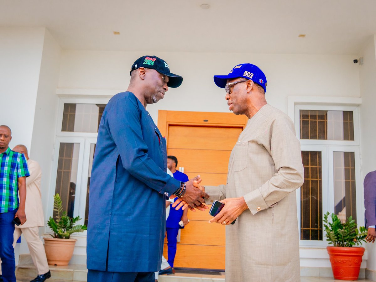 In preparation for the upcoming gubernatorial elections in Edo State, this afternoon, I received a courtesy visit from Mr Asue Ighodalo, the governorship candidate of the Peoples Democratic Party (@OfficialPDPNig) at my country home in Owa-Alero. As a foremost lawyer and