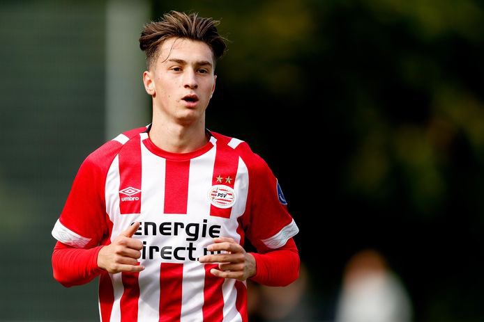 OverscoreSports's tweet photo. At just 23 years old, Damian Timan is a midfield maestro whose technical prowess has captivated spectators at and Cambuur. 

With his talent, dedication, and the unwavering support of his team, Damian Timan is ready to write the next chapter of his remarkable journey.

🫡⚽️ https://t.co/lydl0Va2zK