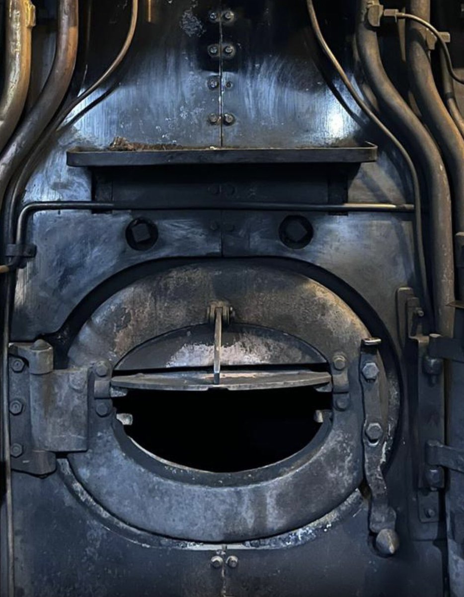 The firebox of the Flying Scotsman looks so friendly/hungry