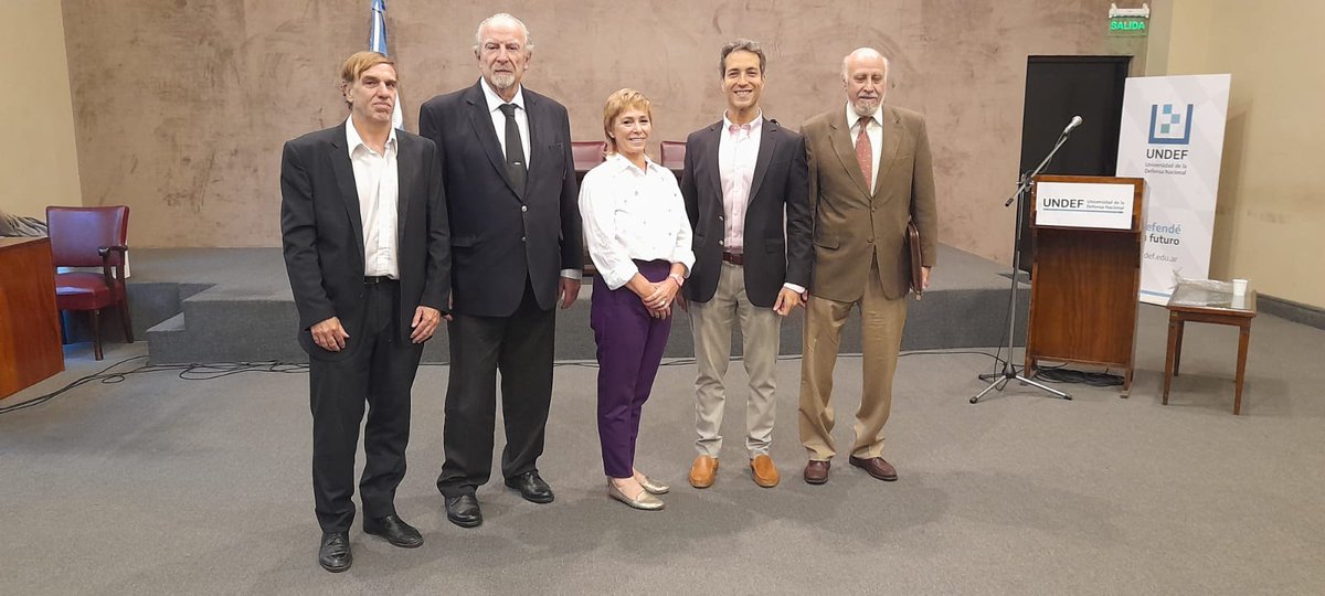 ¡La @Fadena_arg inició su ciclo lectivo 2024! La ceremonia fue presidida por el rector de la @UNDEFArgentina, @JulioSpota y la decana @OlgaCavalli.