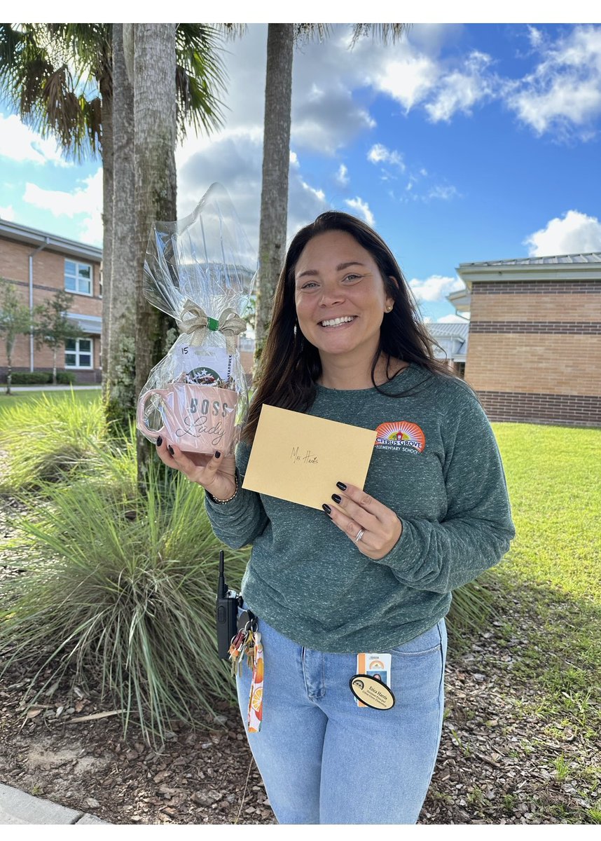 Today we begin the 9 weeks <a href="/CitrusGrove_VCS/">Citrus Grove Elementary, Deland FL</a> &amp; celebrate National Assistant Principals Week with  <a href="/eah_harris/">Erica Harris</a>. She soars around campus, supporting students and staff each day helping us all to do our EAGLE BEST. Thank you Mrs. Harris for all you do each day for Eagles. ❤️🍊🦅