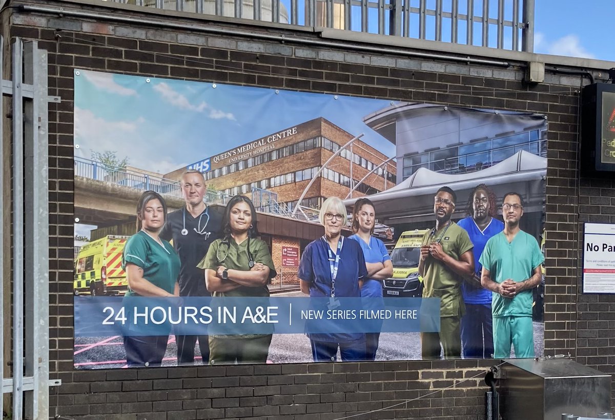 We are on @Channel4 now. 📺 Take a look a look inside one of the country’s busiest A&E departments. In the episode we follow the stories of three families coping with life’s challenges. Watch with us 🧵👇 #24HrsAE