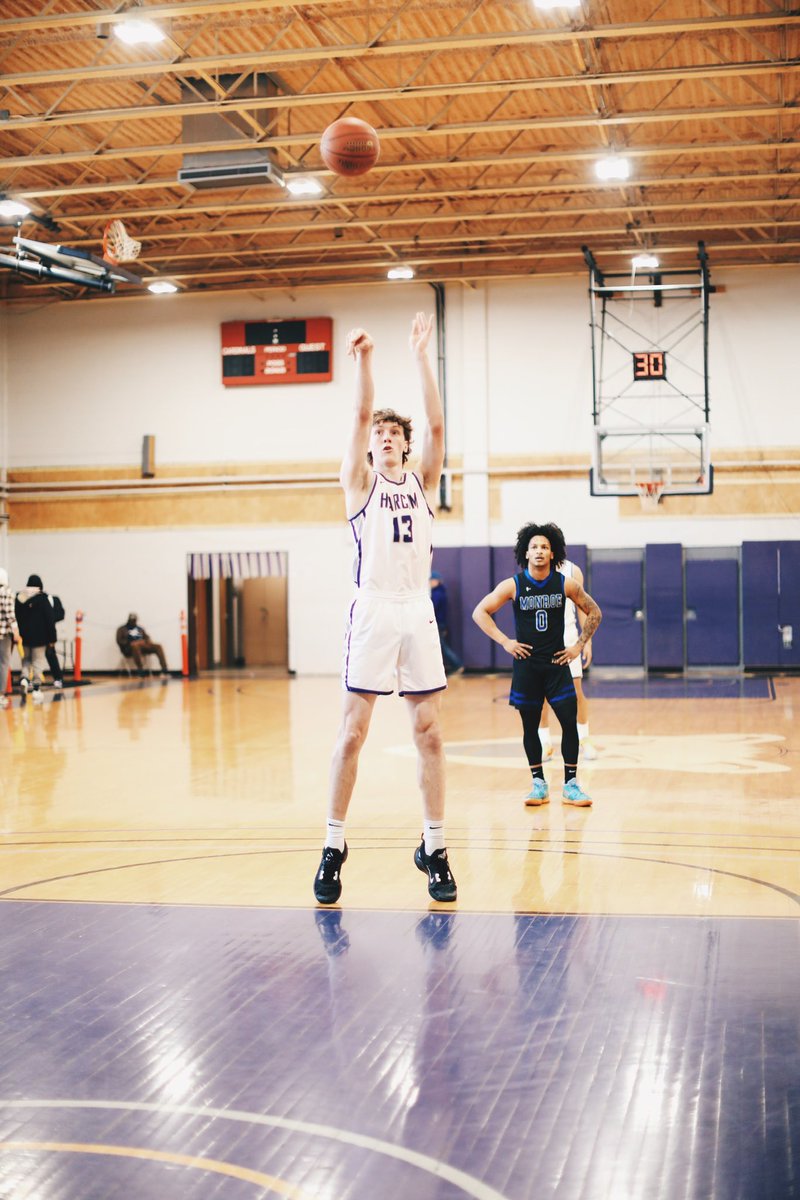 6’9 freshman season highlights 

youtu.be/3AlzNnlMF6M?si… 

<a href="/StevieCozens/">Stevie Cozens</a> <a href="/AlexJSarama/">Alex Sarama</a> <a href="/Coach_JohnBall/">John Ball</a>