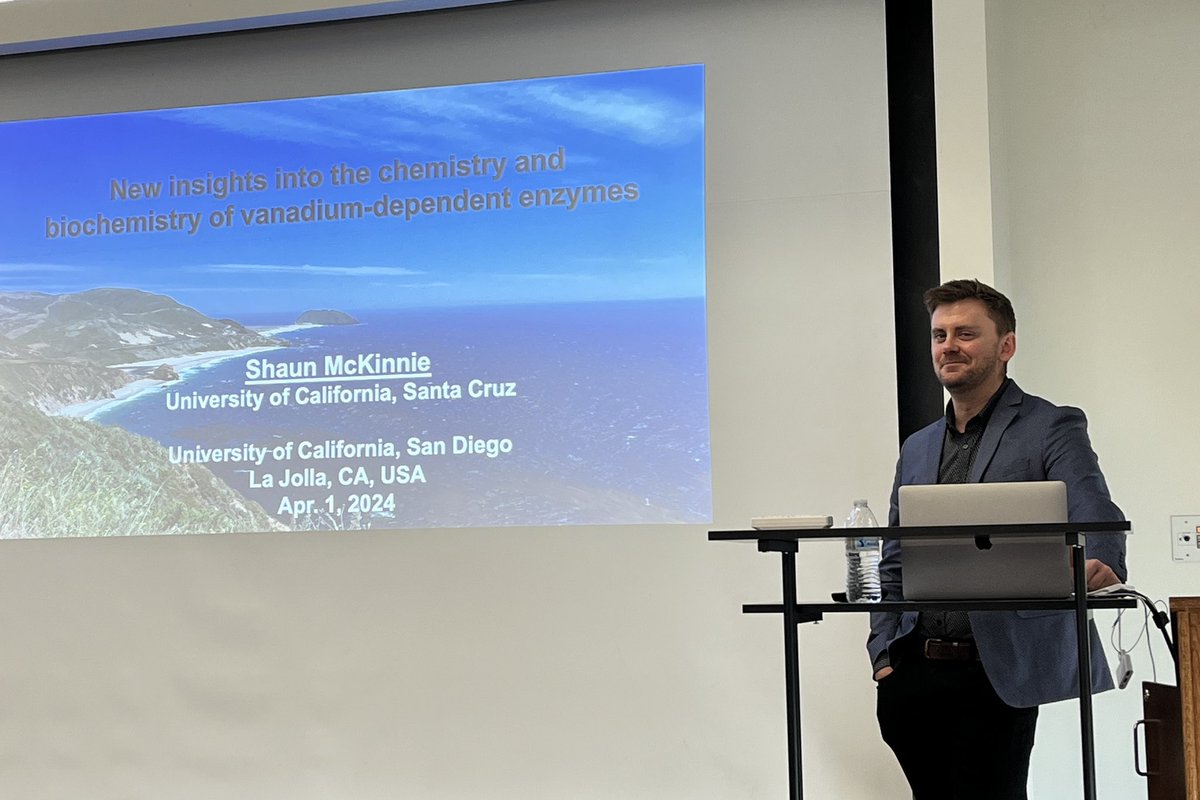 Sidar Aydın, PhD (@sidaraydin) on Twitter photo Just had an awesome time listening to <a href="/shaunmckinnie/">Shaun McKinnie</a> talk about vanadium-dependent enzymes at UCSD! As a biologist, I really appreciated the interdisciplinary approach a lot. Chemistry is not my strong suit, but the narrative was too good to miss. Kudos on a fantastic talk🙌🏽. Just had an awesome time listening to <a href="/shaunmckinnie/">Shaun McKinnie</a> talk about vanadium-dependent enzymes at UCSD! As a biologist, I really appreciated the interdisciplinary approach a lot. Chemistry is not my strong suit, but the narrative was too good to miss. Kudos on a fantastic talk🙌🏽.