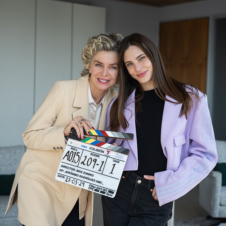 updatesmaca's tweet photo. 📸| Maca junto a Margarita Rosa 👀. 

Ellas interpretarán a Madre e Hija en la nueva serie que protagoniza Maca. 🥳
#MacarenaAchaga 
#Colision https://t.co/7LAJESwztO