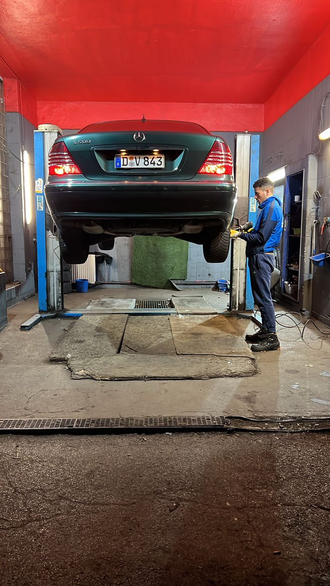 RAM0S_____'s tweet image. I love her #w220