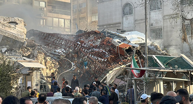 channelstv's tweet photo. Six Killed As Israel Strikes Iran Embassy Annex In Damascus
https://t.co/jErVS5nB9w https://t.co/M6n7236Dux