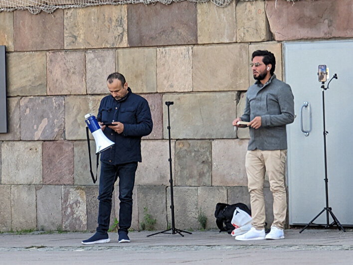 İsveç'te Kur'an-ı Kerim'i defalarca yakan Salwan Momika, Norveç'te ölü bulundu.