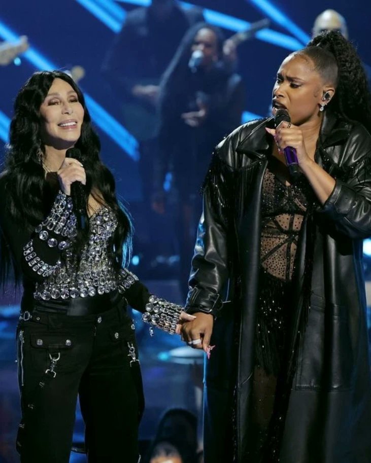 What an ICONIC night at #iHeartAwards2024! ✨️ @Cher's ICON Award segment was introduced by Meryl Streep and followed by a 'If I Could Turn Back Time' tribute by Jennifer Hudson and a surprise performance of Believe by Cher and JHud