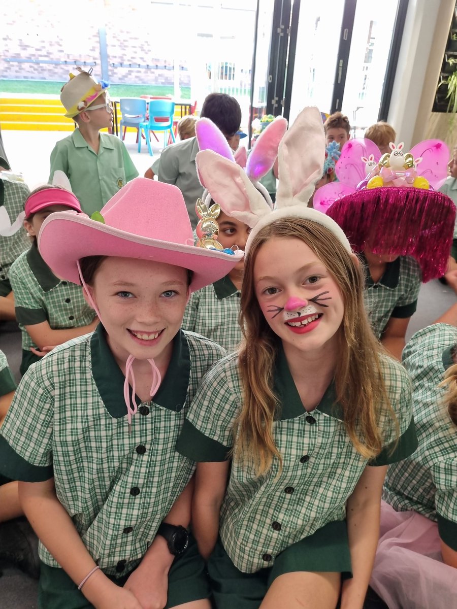 MHOCLeaders's tweet photo. Easter Hat Parade https://t.co/9AoyRXDfMg