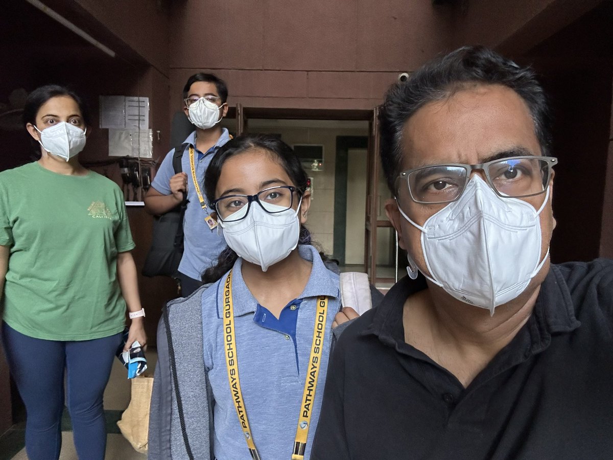 While India’s #Election2024 topics are Nehru and Savarkar, who both died in the 1960s, #AirPollution in our cities is deadly in 2024. We citizens are indeed the #AprilFools if we don’t make this election about clean air. RT if you agree. @BJP4India @INCIndia @AamAadmiParty