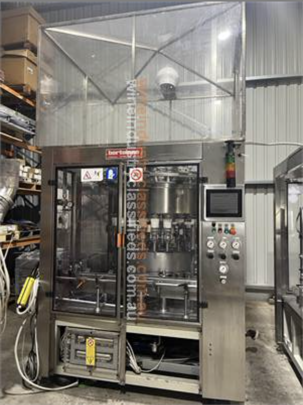 WineClassifieds's tweet photo. BERTOLASO automatic bottle filler/corker/capper Enoica 25/4/3 for filling still wines
#Bottling #BottlingEquipment #corker #Capsules #Packaging #winemaking #Wine #wineries #wineindustry #WineEquipment #BERTOLASO
https://t.co/GJqziA5Kq9 https://t.co/VSay17TfTv