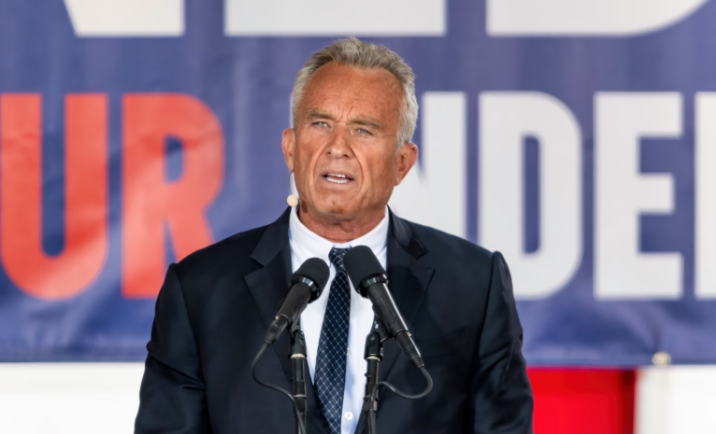 ResistRubio's tweet photo. Kennedy is averaging nearly 10 percent support in The Hill/Decision Desk HQ polls, and Kennedy Jr. has qualified for the ballot in North Carolina. This poses a huge threat to Biden. https://t.co/VxywgSpgME