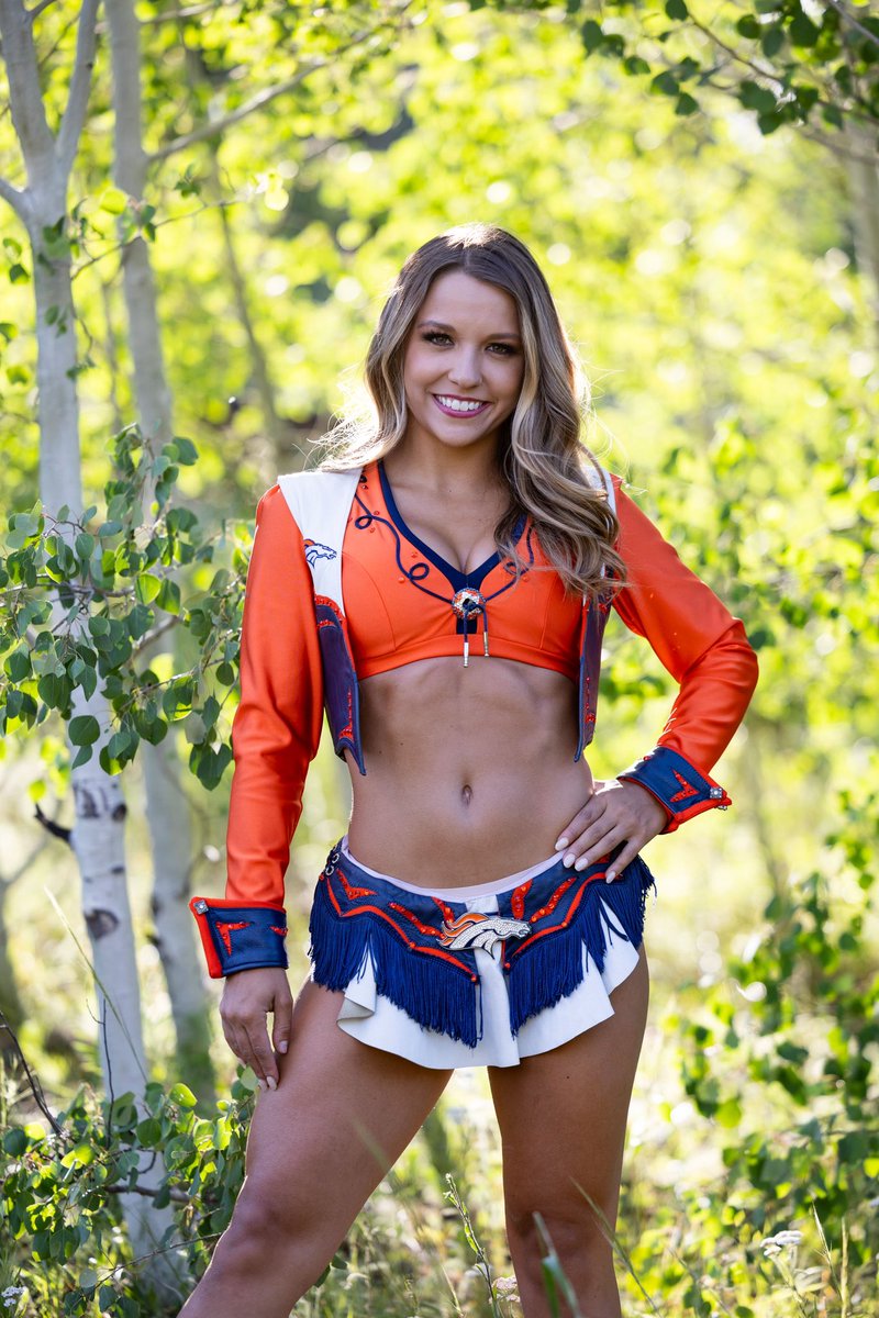April: A time to bloom, grow, and thrive! 🌱💐

#DBC2023 | #AuditionSeason | #BroncosCountry