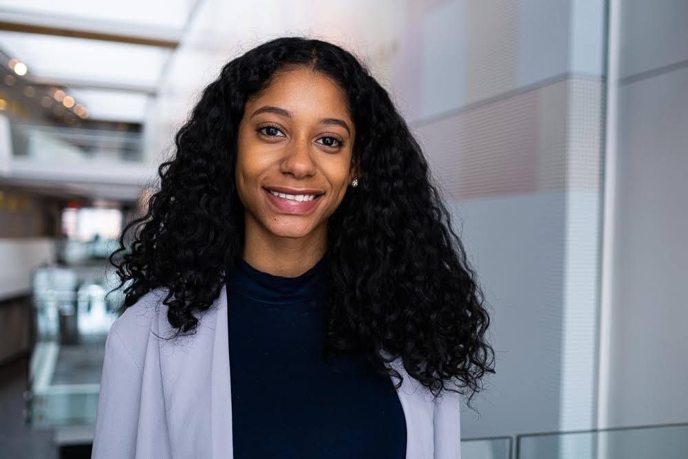 “Newhouse taught me so many great real-world professional skills, and I felt more than ready to enter my career after graduation,” says @NewhouseMND alumna Claribel Rivas G’20. She’s now a social media manager at @PBSDS. #NewhouseNetwork buff.ly/3xbZtEB