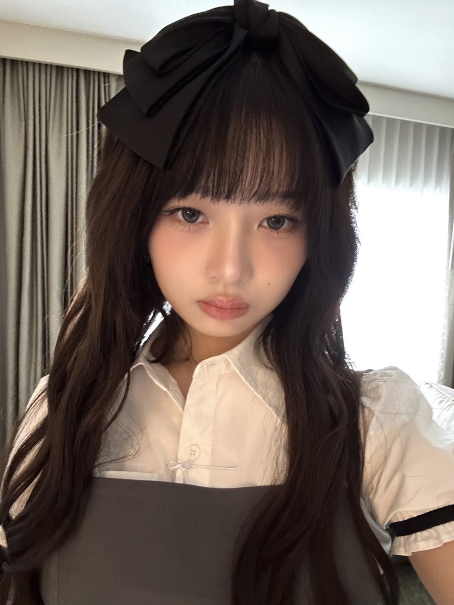 IVE_twt's tweet image. 다이브 벚꽃 봤어요??🌸
요즘 날씨도 좋고 산책하고 싶다🎀

#IVE #아이브 #REI #레이