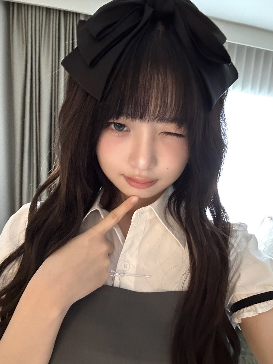 IVE_twt's tweet image. 다이브 벚꽃 봤어요??🌸
요즘 날씨도 좋고 산책하고 싶다🎀

#IVE #아이브 #REI #레이