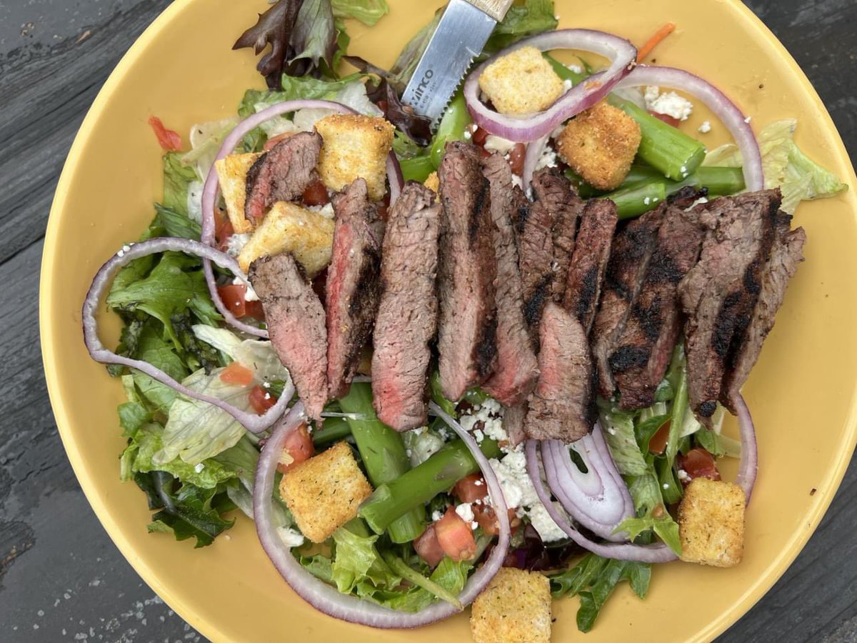 winkinglizard's tweet photo. π₯New Menu Specials - NOW AVAILABLE!π₯
πΉTurkey Club Wrap
πΉBo Man's Steak & Cheese
πΉTurkey Melt
πΉSteak & Asparagus Salad
πΉBuffalo Blue Burger
Check out the full menu here https://t.co/ub0mmRR67K
#springspecials #menuspecials #steakandcheese #turkeymelt #lizardnation https://t.co/awFTIBowiY