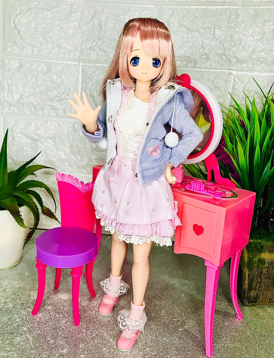 barbie_sisters's tweet photo. Alisa 💖
#pureneemoalisa #alisabirthday #azonealisa https://t.co/HVsxr6cd9X