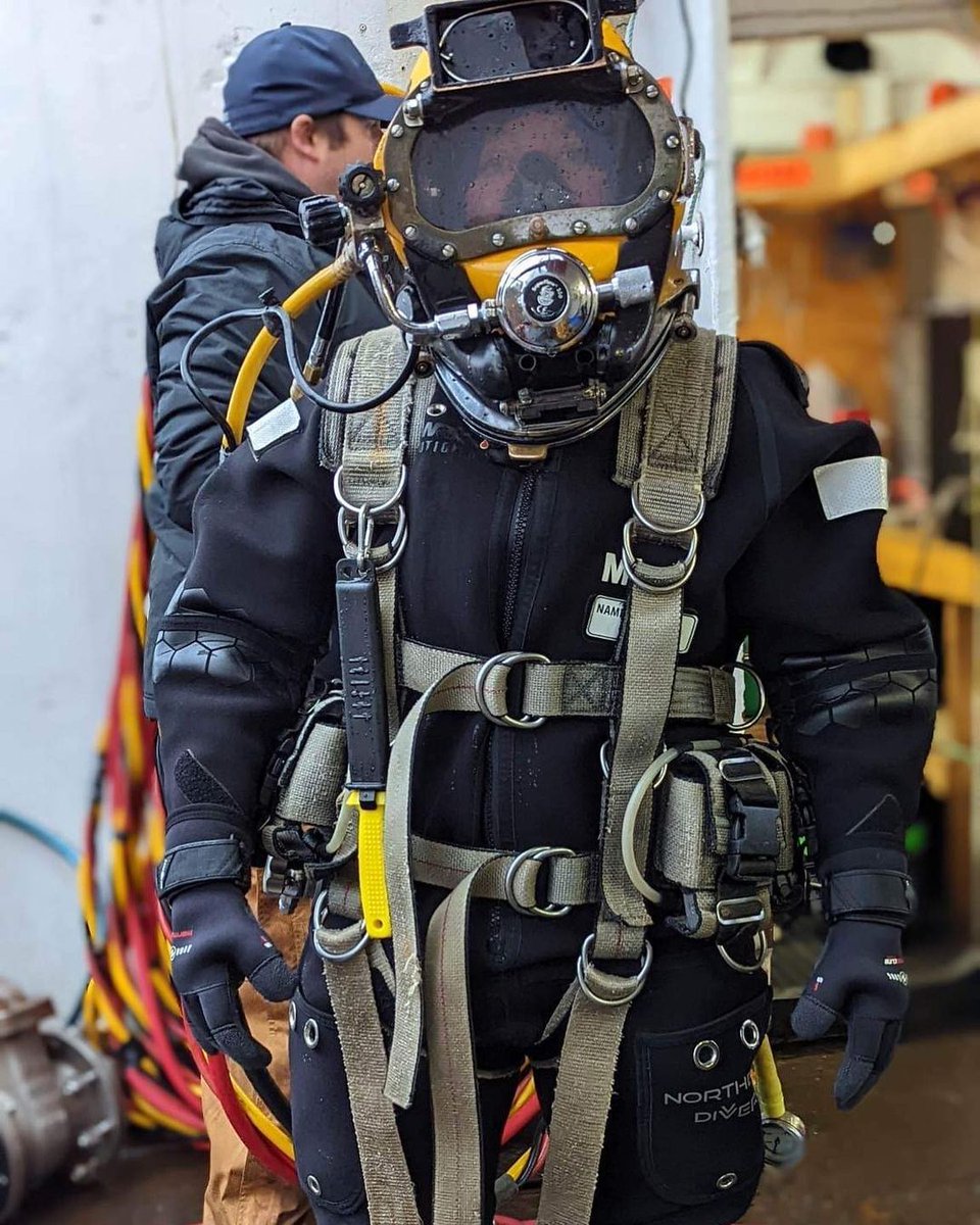 DiveSafe's tweet image. Time&apos;s closing on our June Surface Supply courses! There&apos;s still time to get in the restricted course! Email info@divesafe.com to get all the details!

#Drysuit #commercialdiver #divecourse