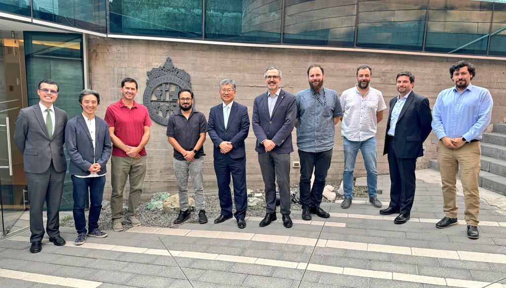 El Secretario General se reunió hoy con la Universidad Católica de Chile, para discutir sobre los espacios que tiene la academia Latinoamericana en el <a href="/ITF_Forum/">International #Transport Forum 🌎</a> 🌎