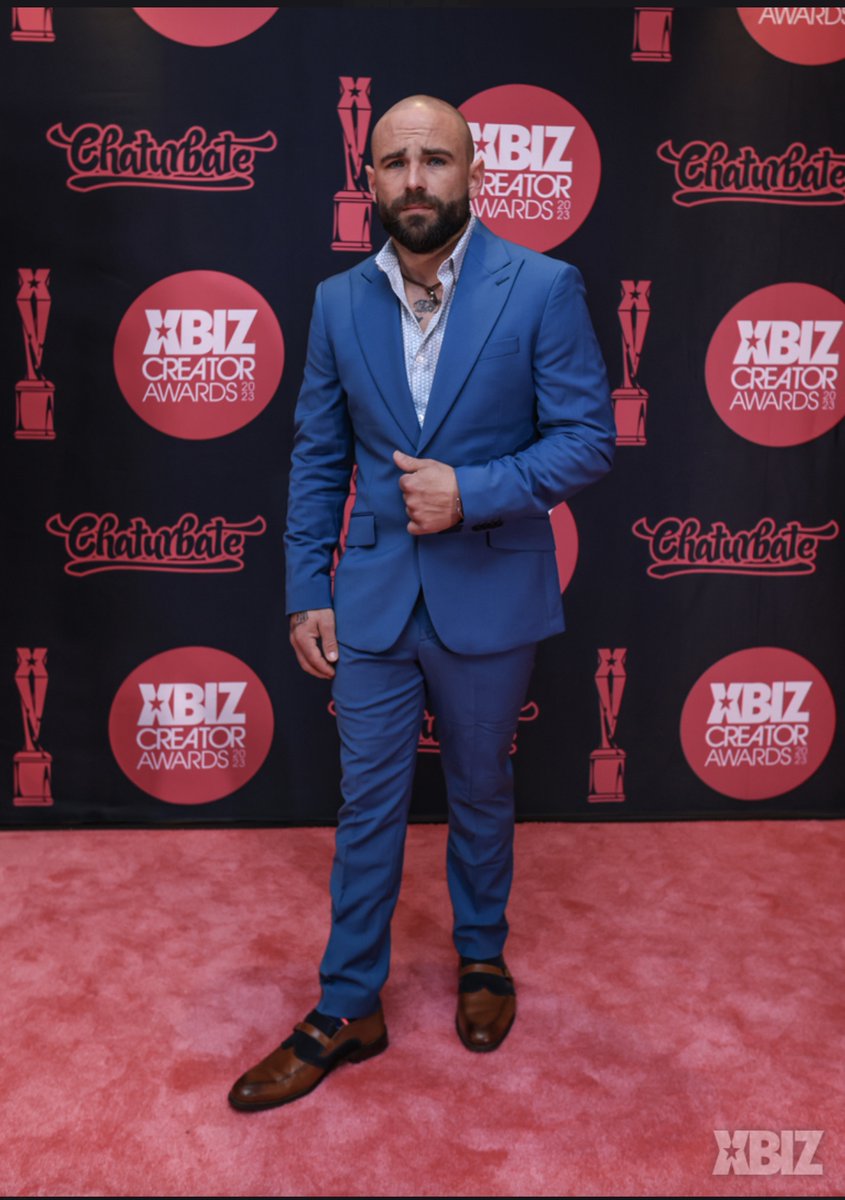 Check out photos from 'XBIZ Creator Awards – Pink Carpet 2' images.xbiz.com/images/photos/… via @xbiz
