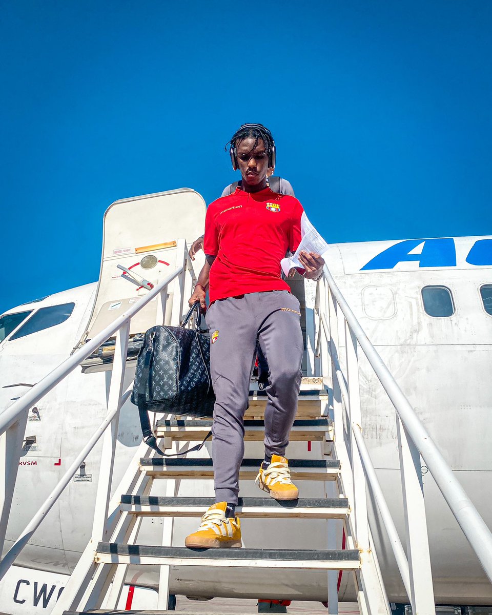 ¡El Ídolo ya en Chile! 🇨🇱🛬

#BarcelonaSomosTodos 
#ConmebolLibertadores