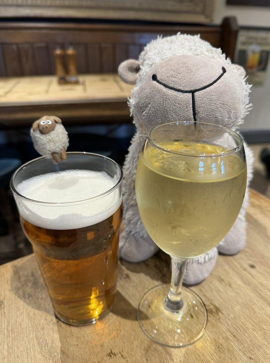 Truffles the Sheep tweet media