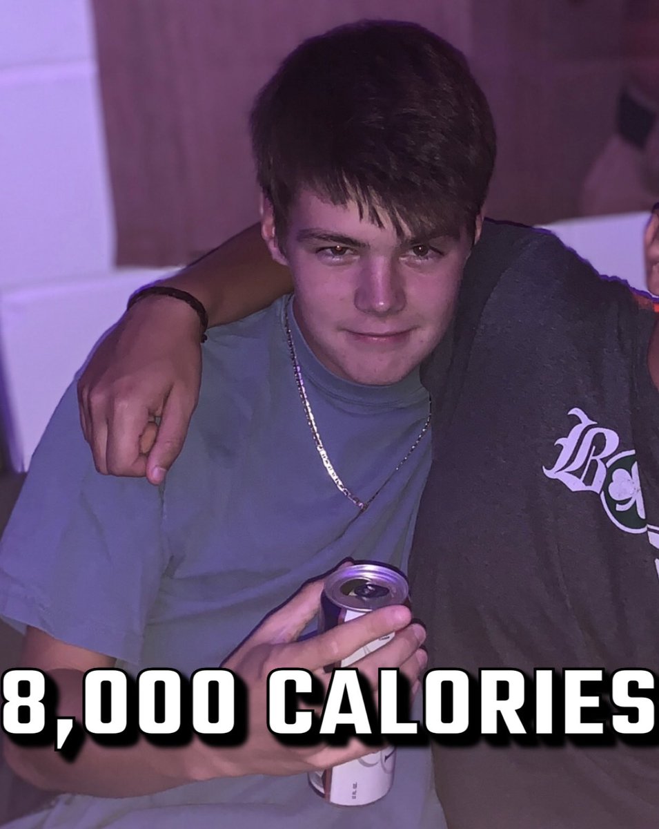 NETtrivLeague's tweet photo. IDIOT OF THE WEEK AWARD: @JakeMarlow47 

When asked how many calories are in a Shamrock Shake: https://t.co/fRmoAHezTx
