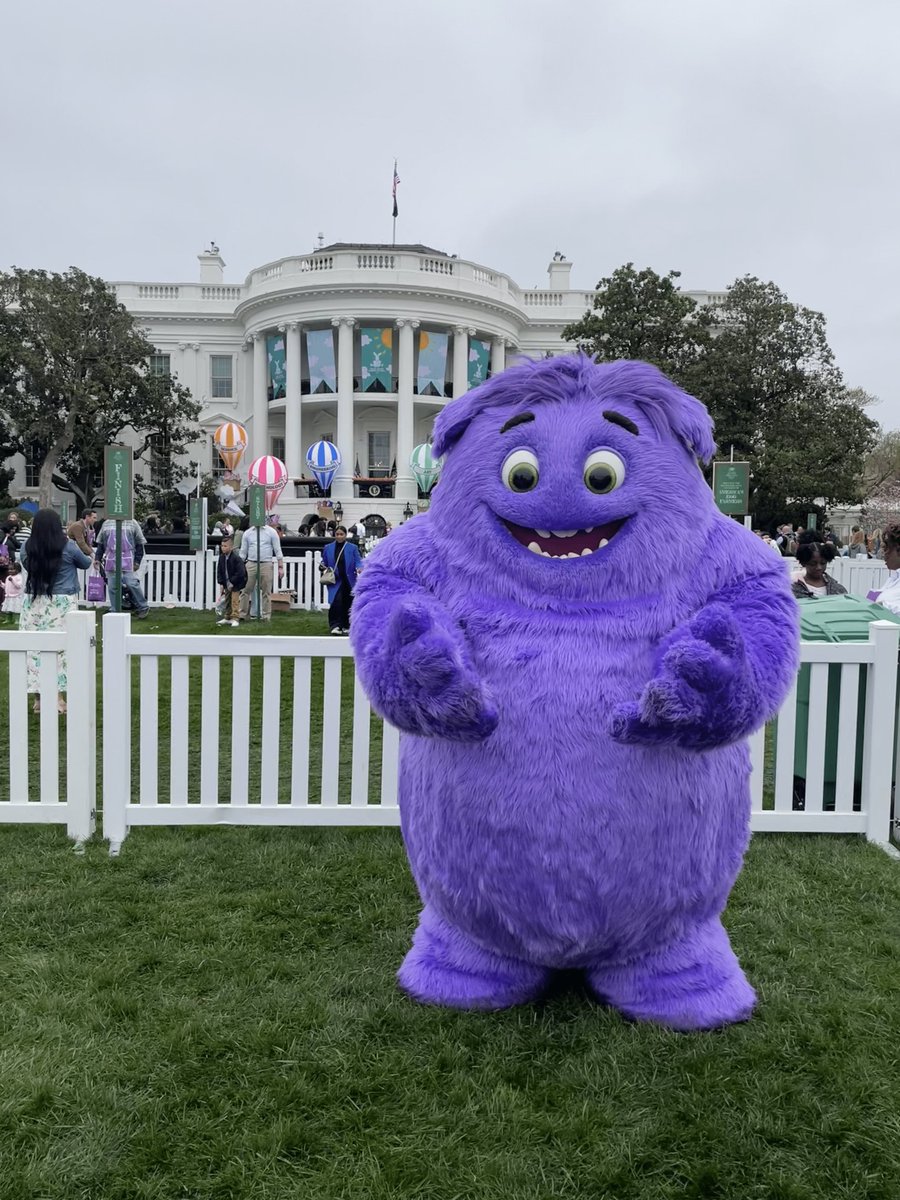 Imagine getting to spend the day with Blue from #IFMovie at the @WhiteHouse Easter Egg Roll! #EasterEggRoll #EGGucationRoll